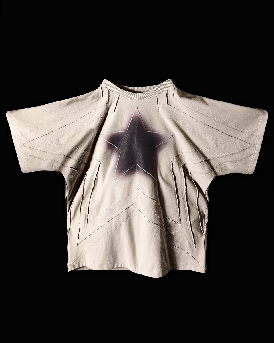 badson__'s tweet image. ‘STAR’ TEE SHIRT