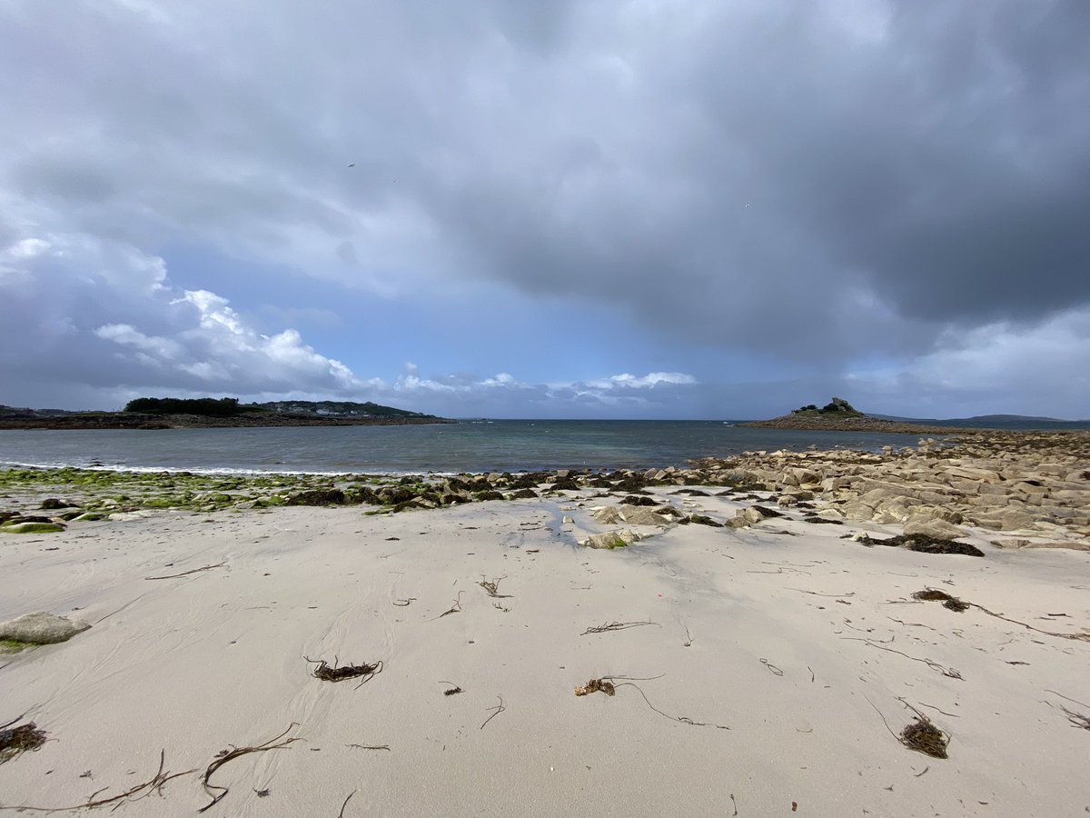 It’s been a day of sun and storms! #Scilly #cornwallcoast