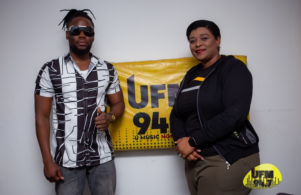 947UFM's tweet photo. #UMeet - L'artiste beatmaker Dj Dakazart  était reçu le vendredi 14 juillet au studio de la première radio urbaine de la RDC, au micro de @MutahaliC dans UMeet Urbaine.

#RDC #UrbanFM #UMusicNonStop #Radio #Artiste #beatmaker https://t.co/yMrpnKi9CS