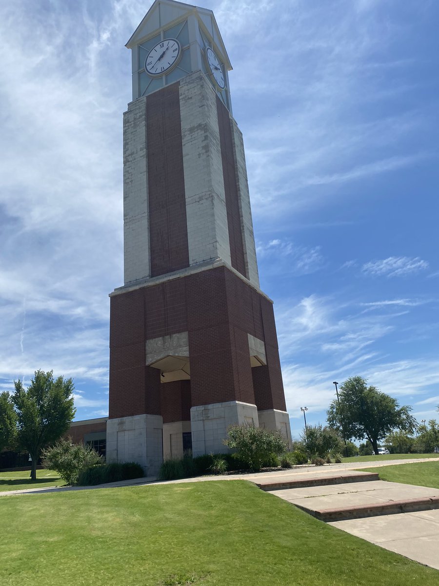 AlexisSmallN08's tweet photo. Thank you for the wonderful camp and week at Oklahoma Christian University. @OCeaglesSB @ShaleeRodriguez @OCEagles @okchristian @LegacyLegendsS1 @TexasTeamsmith #softball #Oklahoma #HSACamp https://t.co/FWIZC6D6c1