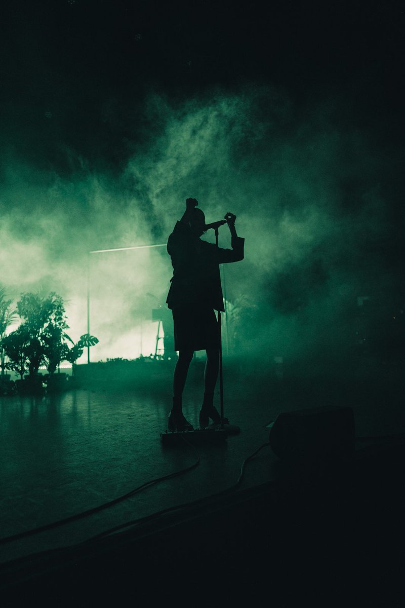 Happy release day EVERGREEN 💚 <a href="/ThisIsPVRIS/">PVRIS</a> #EVERGREEN #PVRIS