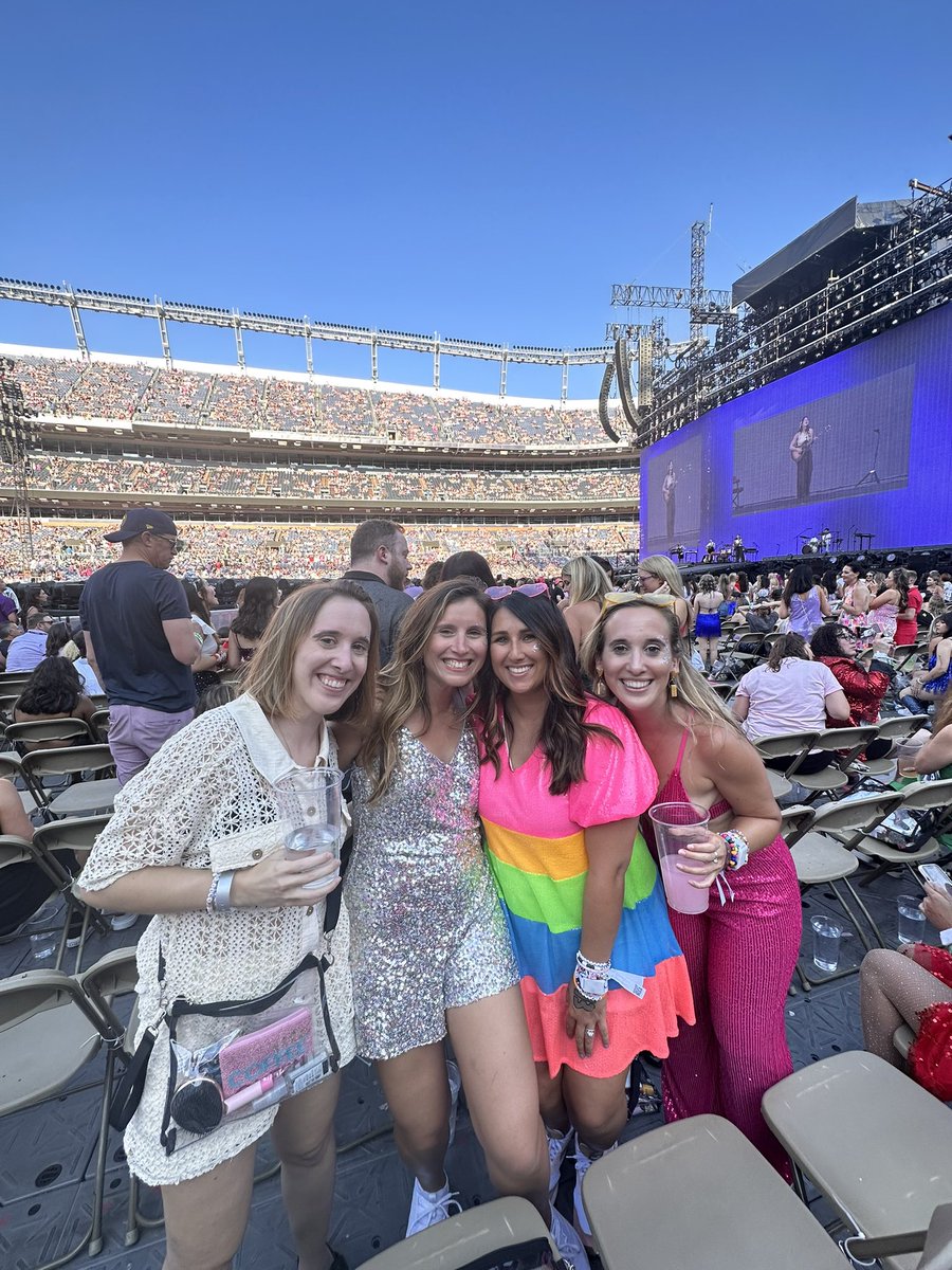 KTAYYY926's tweet photo. I’ve been a fan of Taylor since I was 15 and she was 16. OG Swiftie and I FINALLY had the best seats for the best tour #LongLive #DenverTSTheErasTour https://t.co/1ScdcrCS1u