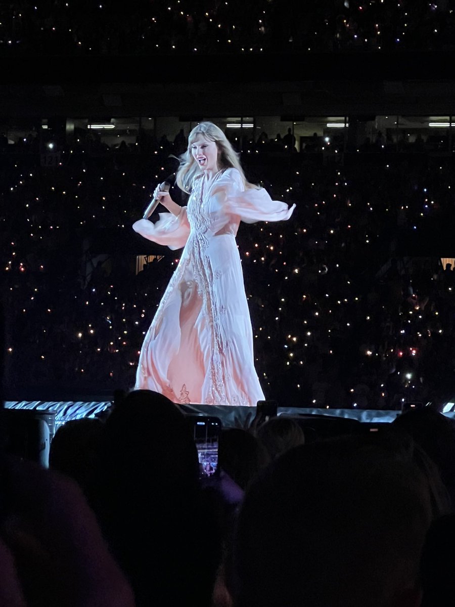 KTAYYY926's tweet photo. I’ve been a fan of Taylor since I was 15 and she was 16. OG Swiftie and I FINALLY had the best seats for the best tour #LongLive #DenverTSTheErasTour https://t.co/1ScdcrCS1u