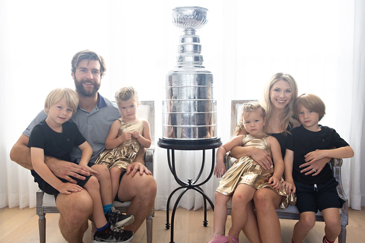 🏆 - Vegas Golden Knights on X: ❤️ Timeline cleanse ❤️ The Pietrangelo  family and the Stanley Cup 🥹 📸: @Ash_a_ley3  / X