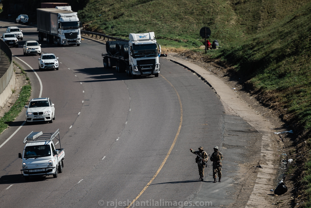 #TruckAttacks Jambo Afrika  Members of South African National Defence Force (SANDF) are on patrol in Durban.The army been deployed to stop ongoing torching  of trucks 21 trucks torched in last few days #sandf #soldiers #durban #southafrica #african #documentary #Copyright