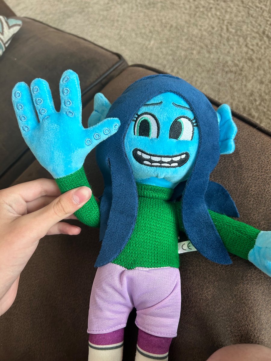 CadeCarrizales's tweet photo. The skrunkly squid has arrived
#RubyGillman #TeenageKrakenMovie
#SeeRubyGillman #GILLMANSWEEP https://t.co/5wSfKSzNMA