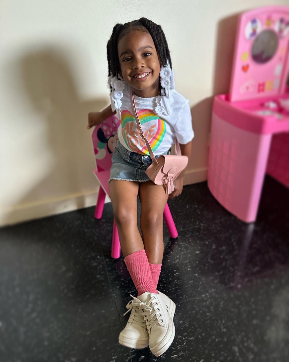 arixalaylah's tweet photo. I’ll bury a block for you girl ! 💓 https://t.co/sd2B90Uz1J
