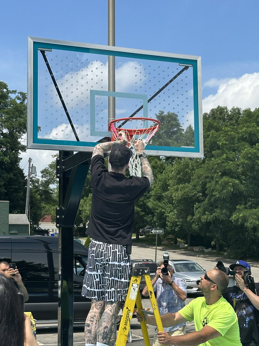 Coach Pinkos tweet media