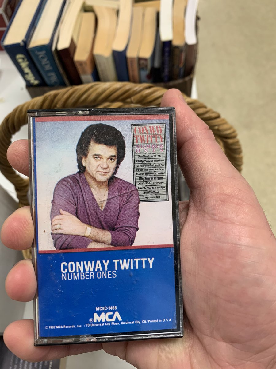 DanGG183's tweet photo. @edsbs at the church rummage sale here in Gonzales, TX and came across this gem for 25cents…now I just gotta find me a cassette player https://t.co/tLK2ISSvoC