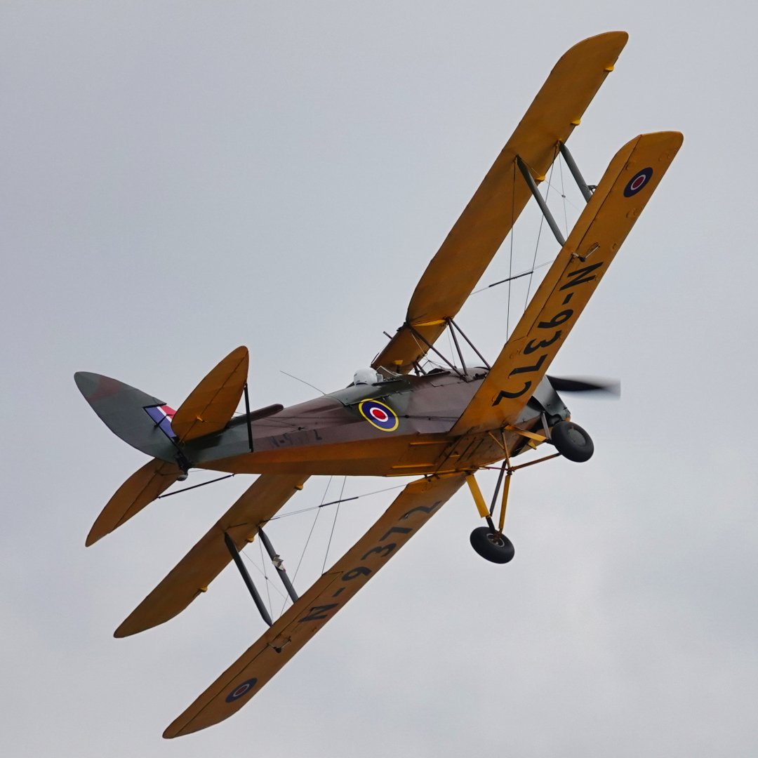 Michaelflying28's tweet photo. De Havilland DH-82A Tiger Moth N-9372 (G-ANHK) displaying at Cleethorpes Armed Forces Weekend 17.6.23.
#dehavilland #dehavillandtigermoth #dehavillanddh82 #dehavillanddh82tigermoth #dh82 #dh82tigermoth #dehavillanddh82atigermoth #dh82a #dh82atigermoth #tigermoth https://t.co/yjIUqG922C