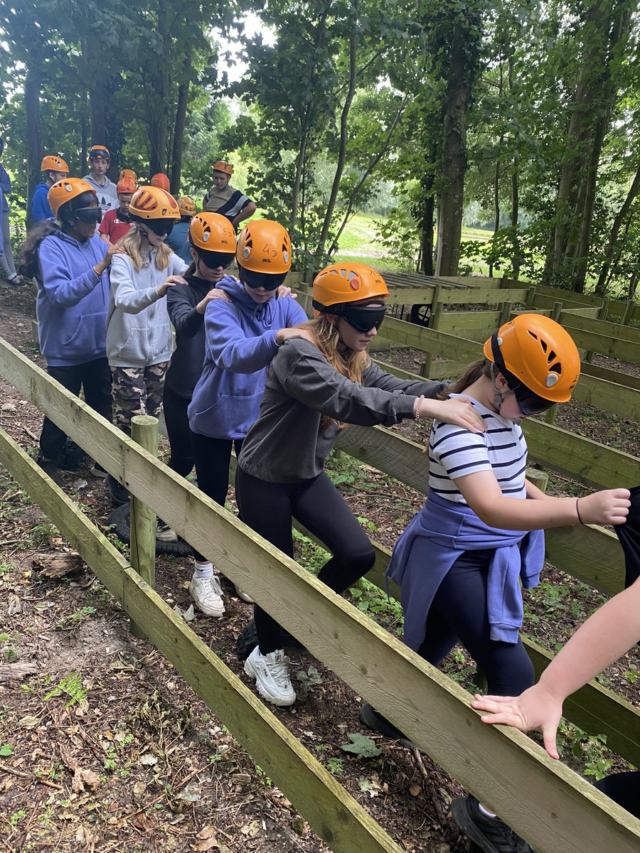 DyfMfl's tweet photo. Great afternoon taking part in different activities! @ManorAdventure @dwryfelin #teambuilding #resilience #outdooractivities #france2023 https://t.co/XFSh8EURjJ
