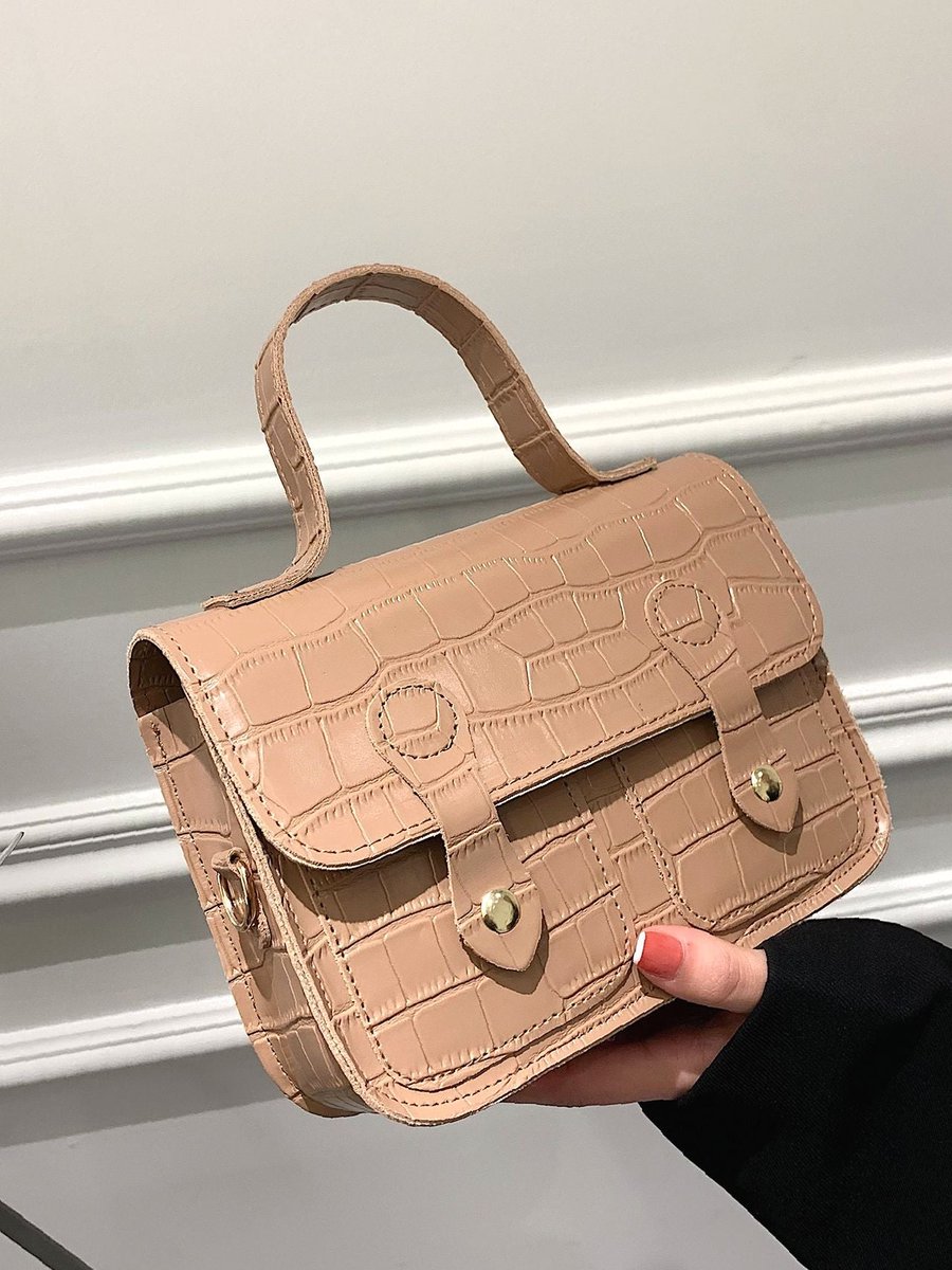 ShopBirdInBag's tweet photo. 🐣. Offer Xtras! Bird in Bag - Crocodile Embossed Snap Button Square Bag - Women Satchels for $28.99 https://t.co/zqpLP6bgg1