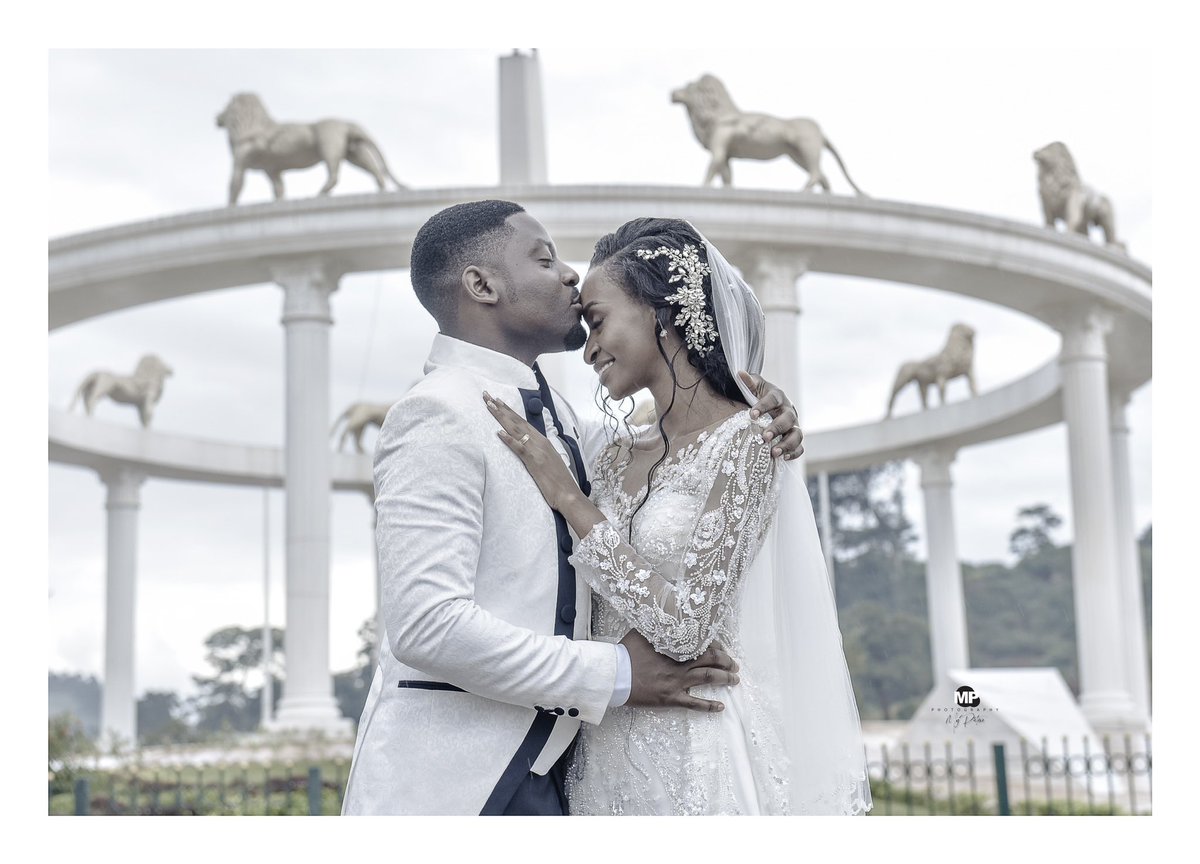 YvanManyo's tweet photo. Bon les différentes étapes sont ✅✅✅
Félicitations Mr &amp; Mme NGOTTY 
Cindy &amp; Gilles 🥰
Wedding photographer 📸@Charlesyvan5 https://t.co/rJ0iIH8C9p