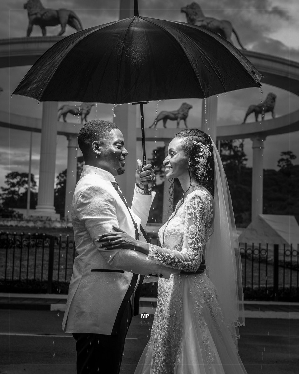 YvanManyo's tweet photo. Bon les différentes étapes sont ✅✅✅
Félicitations Mr &amp; Mme NGOTTY 
Cindy &amp; Gilles 🥰
Wedding photographer 📸@Charlesyvan5 https://t.co/rJ0iIH8C9p