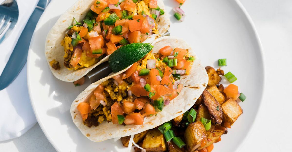 OceanicDining's tweet image. 🌞 Brunch Vibes + Beach Rhythms = Perfect Sunday! 🎶 Join us Sunday from 10am-3pm for an unforgettable brunch accompanied by live music on the pier! 🏖️🎵 Live music is from 12-3pm
Pictured: Our BreakfastTacos - always a great choice 
#JoinUsAttheO