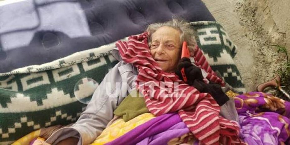 ¿Ya vieron cómo el feminismo de toda Bolivia, al unísono, ha defendido incondicionalmente y como nunca antes a Amparo Carvajal? Yo tampoco.