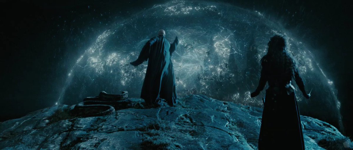 artsoflena's tweet photo. Harry Potter and the Deathly Hallows: Part 2

Director | David Yates
Cinematography | Eduardo Serra https://t.co/kcFyVhDuwE
