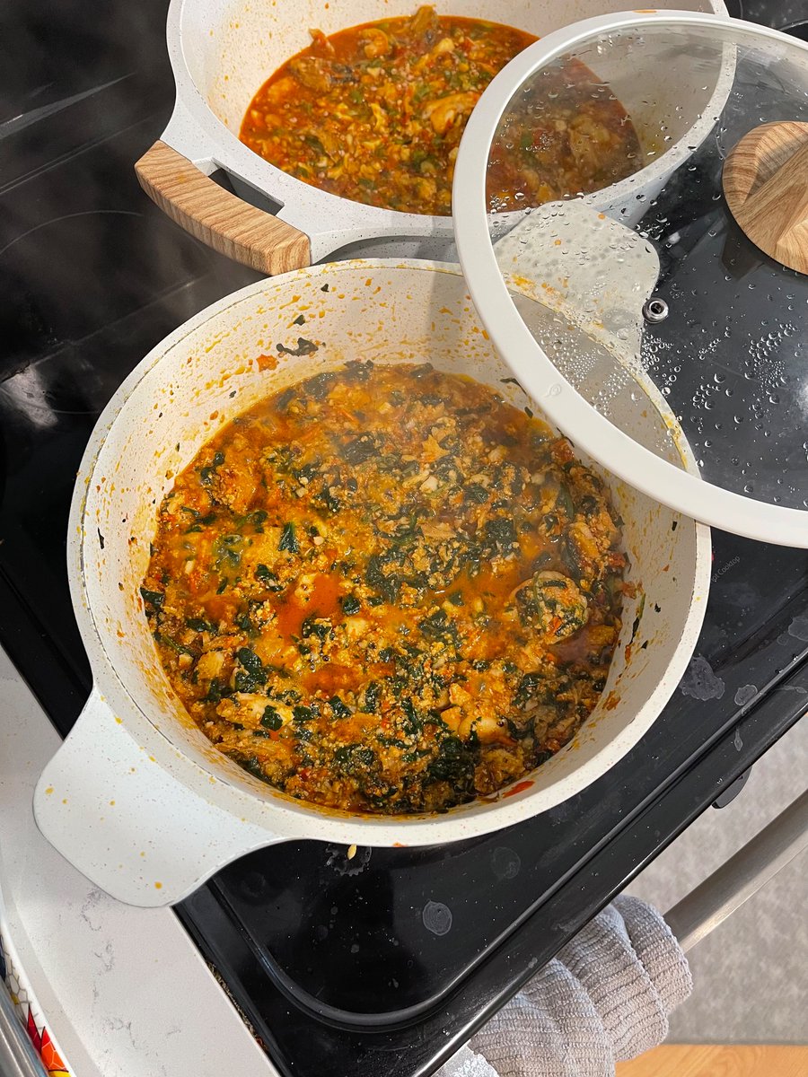 0moba's tweet photo. We in the kitchen! #ChefMD https://t.co/ZFu6hEiGQj