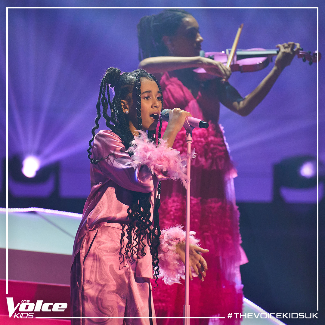 thevoicekidsuk's tweet photo. Shout out to our final four and their next level talents! Niamh, Will, Hayla, Shanice and Andrea, you're all amazing ❤️ #TheVoiceKidsUK https://t.co/hDxdAMnQvB
