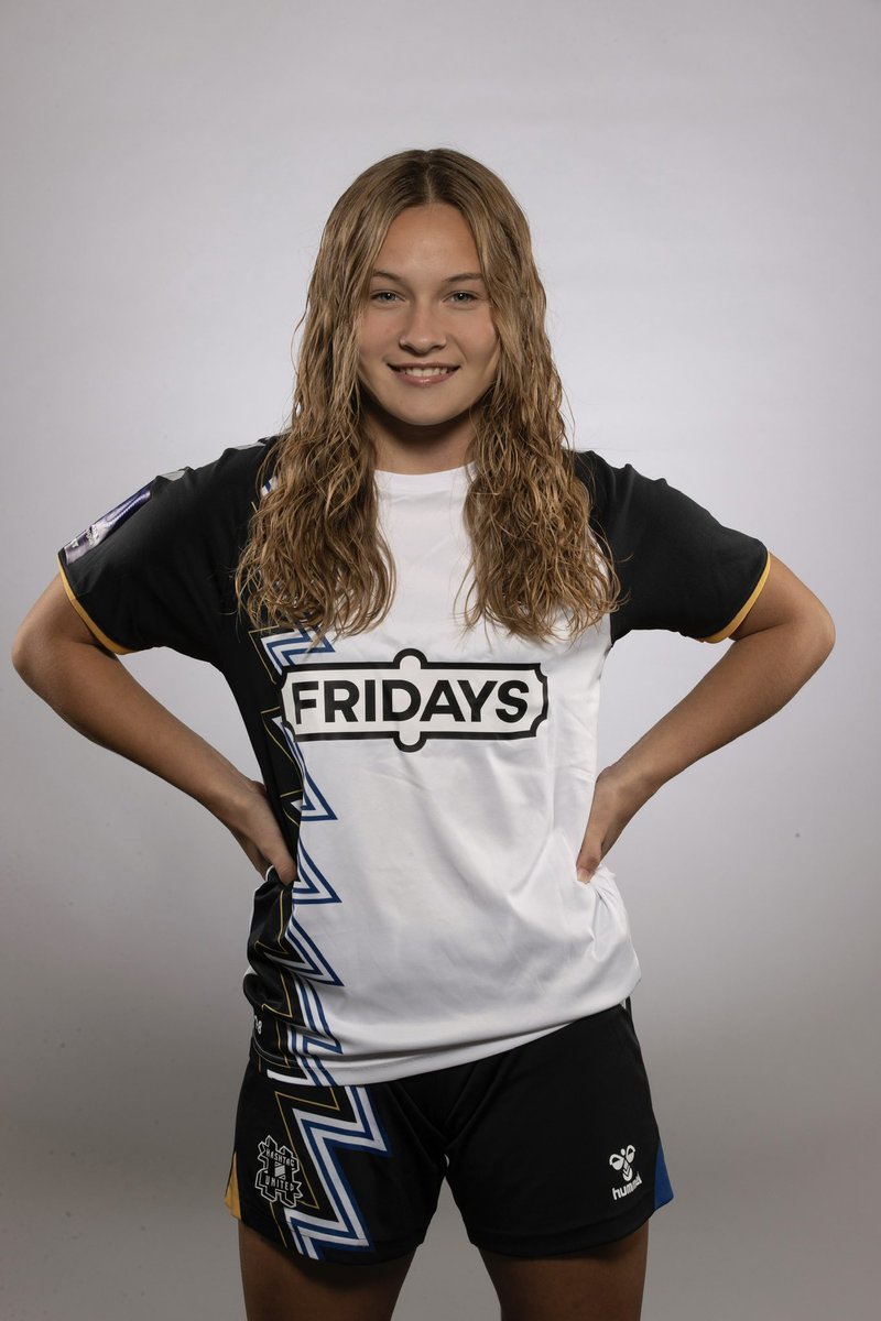 Kerry (@klw39) on Twitter photo Now just two weeks till we say see you soon <a href="/WindsorMacie/">Macie Windsor</a> as she starts her next journey out in the 🇺🇸 ⚽️ look forward to watching you from afar, we are so proud of you and how hard you’ve worked since your injury. <a href="/BCC_Soccer/">Butler Soccer</a> #gogrizzlies fave pics n videos to follow ☺️ Now just two weeks till we say see you soon <a href="/WindsorMacie/">Macie Windsor</a> as she starts her next journey out in the 🇺🇸 ⚽️ look forward to watching you from afar, we are so proud of you and how hard you’ve worked since your injury. <a href="/BCC_Soccer/">Butler Soccer</a> #gogrizzlies fave pics n videos to follow ☺️