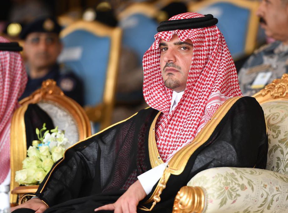 للعز دوله دام للدوله رجال
وعبدالعزيز سعود رجال دوله

يامير مانسمع وش تقول الانذال   
لانك جبل شامخ ولا هم بحوله
<a href="/AbdulazizSNA/">عبدالعزيز بن سعود بن نايف Abdulaziz bin Saud</a> 
 #وزير_الداخلية