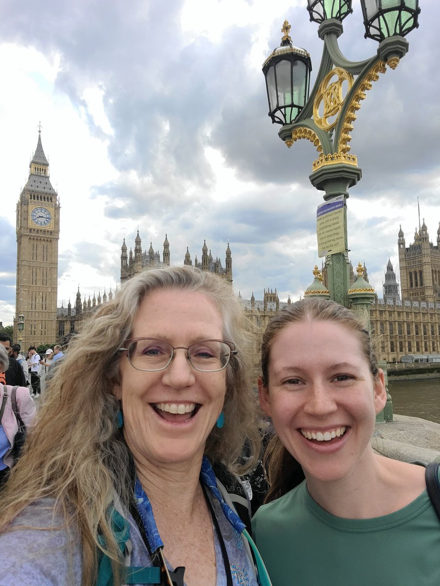 TY 2 our @AM_Loeven 4 joining to teach this summer @FSUIP @fsubio @FSUcmb - made a fabulous team!  Couldn't have done 1/2 excursions w o you! - UCL #physiology, Old Operating Theatre,  Kings College, Wellcome, Royal College Physicians, Hunterian, Florence Nightengale, & High Tea!
