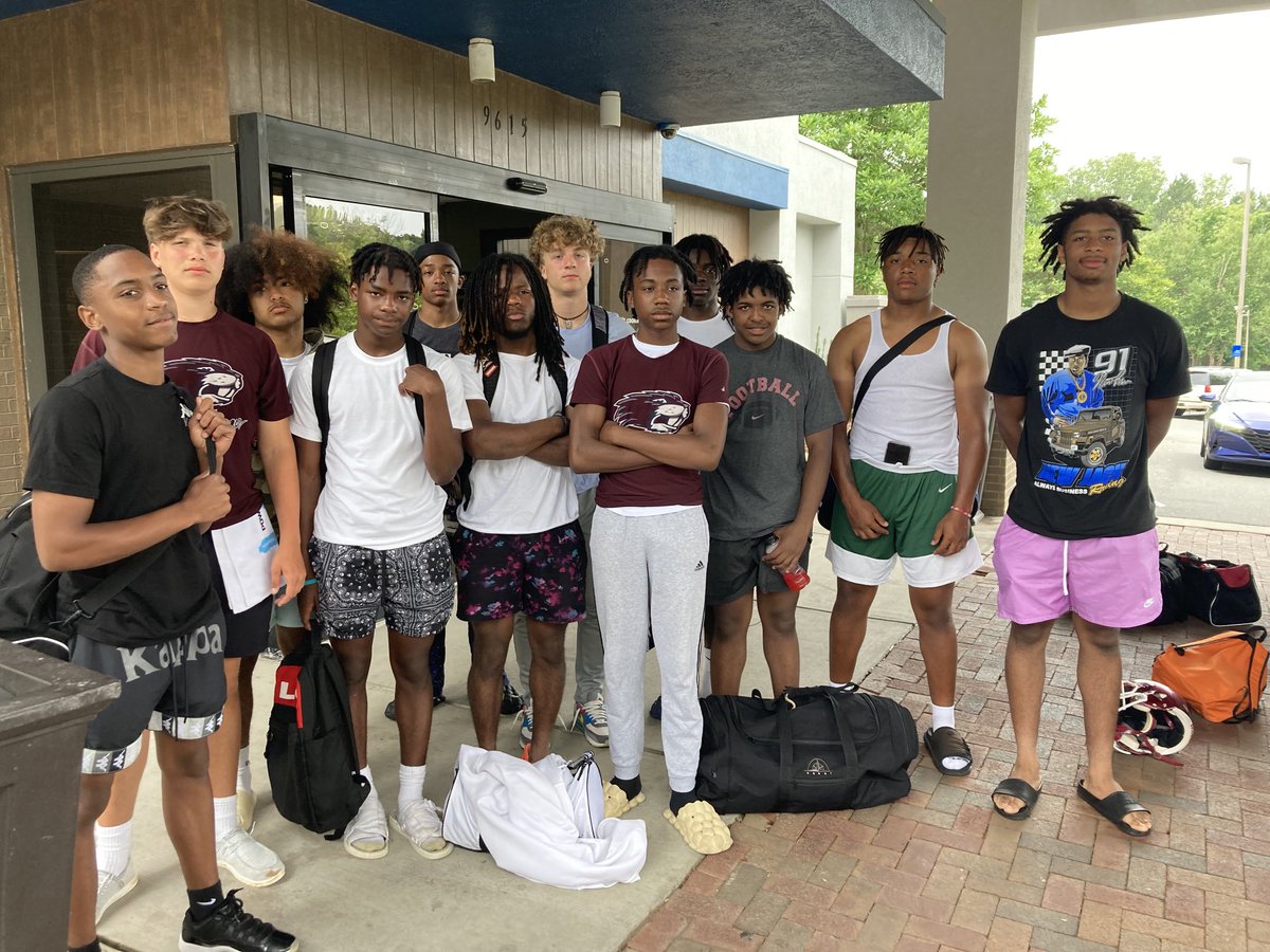 Great weekend ⁦<a href="/Blazing7on7/">Blazing 7 on 7</a>⁩ our young men turned a few heads down here in the Carolinas ! #WeBelieve #BeaverNation #chasing12