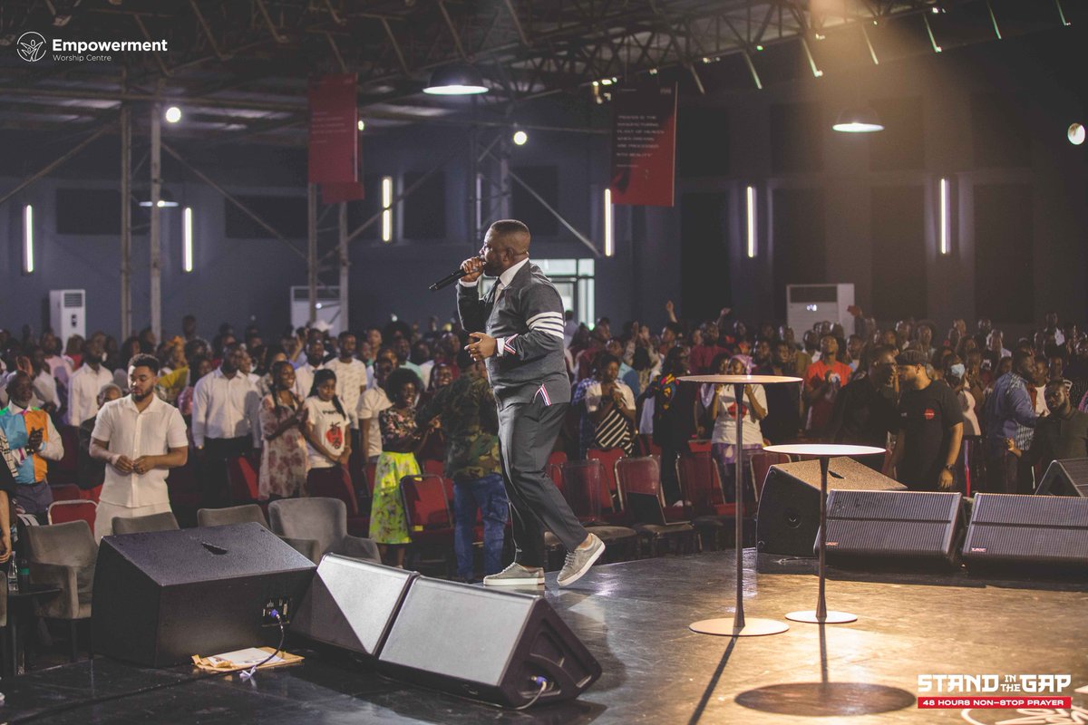 ewclife's tweet photo. H O M E 🖤
See you in church tomorrow! 7 am | 9 am | 11 am | 6 pm
___
#EWC #WhereGodLives #SundayLoading https://t.co/w0lEOcrVGp