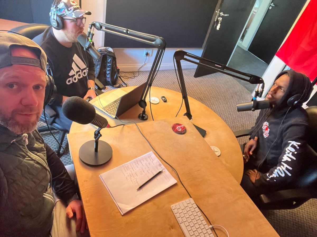 workingtitlefc's tweet image. Some action selfies taken by @therealptp during the recording of today’s episode 📸 

Keep up to date with the latest in sports banter during this cold winter with #WTFC ❄️