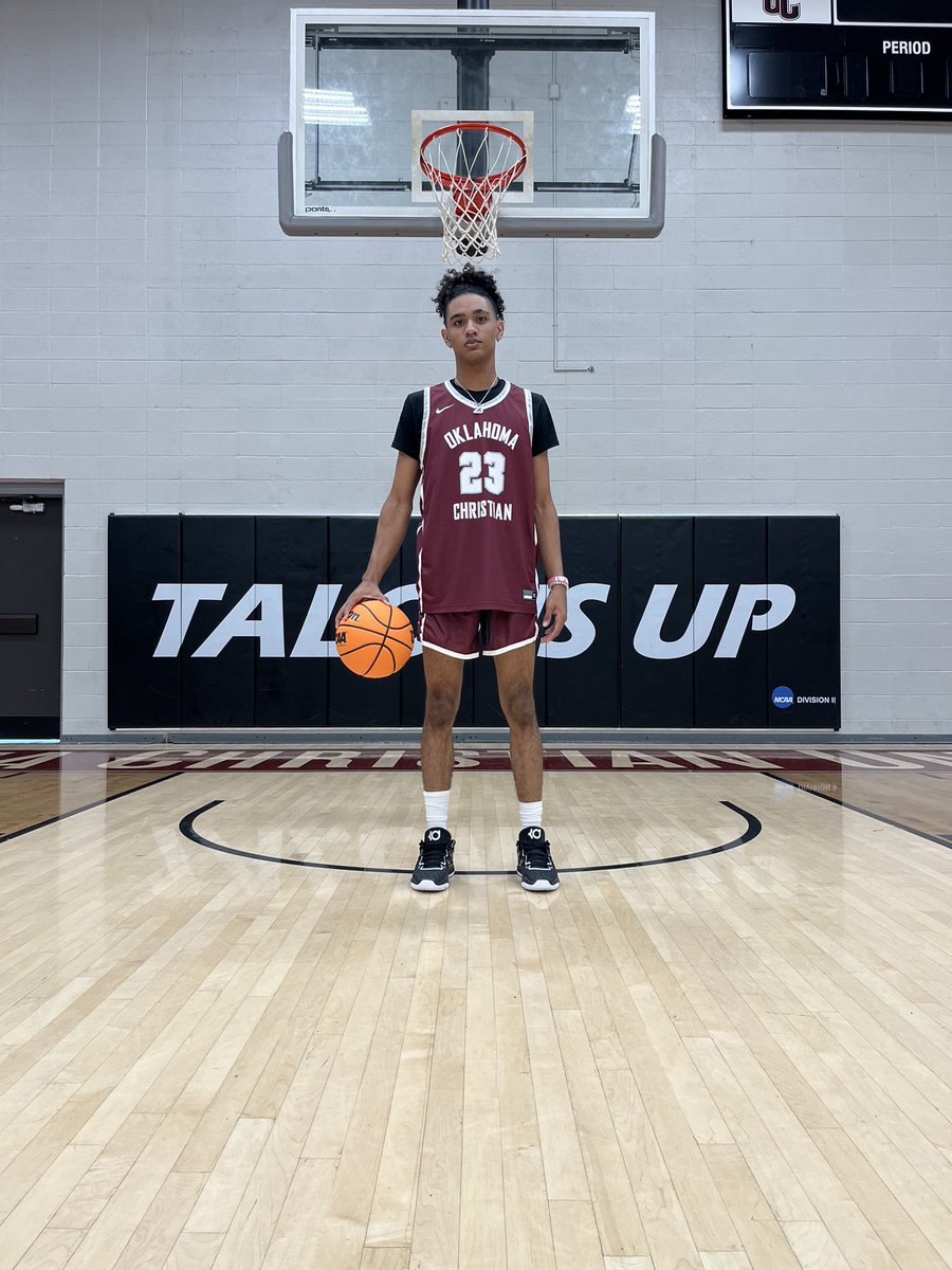 DjDill2024's tweet photo. after a great visit i’m excited and blessed to receive an offer to @OCEagles ! thank you @CoachTalleyOC &amp; @ChadJohnson_20 for having me. @TeamOklahomaBB @OkieBall_1 @kolbyjohnson11 @caddo_ok @PRO16League @BreckAnn4 https://t.co/U3xlAA2VDV