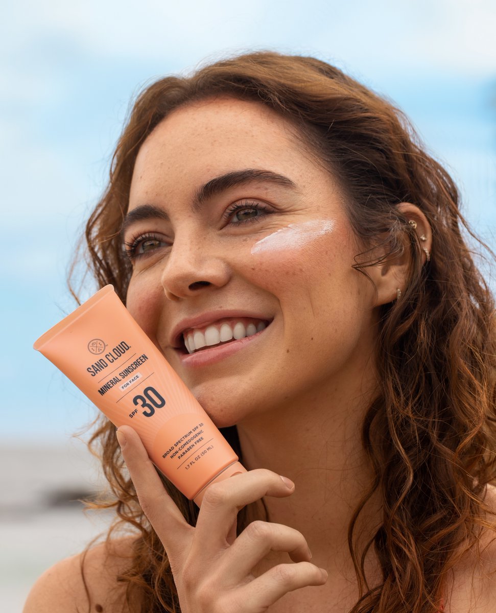 Step aside chemical sunscreen - Sand Cloud's Mineral Sunscreen is here to protect your skin and #savethefishies