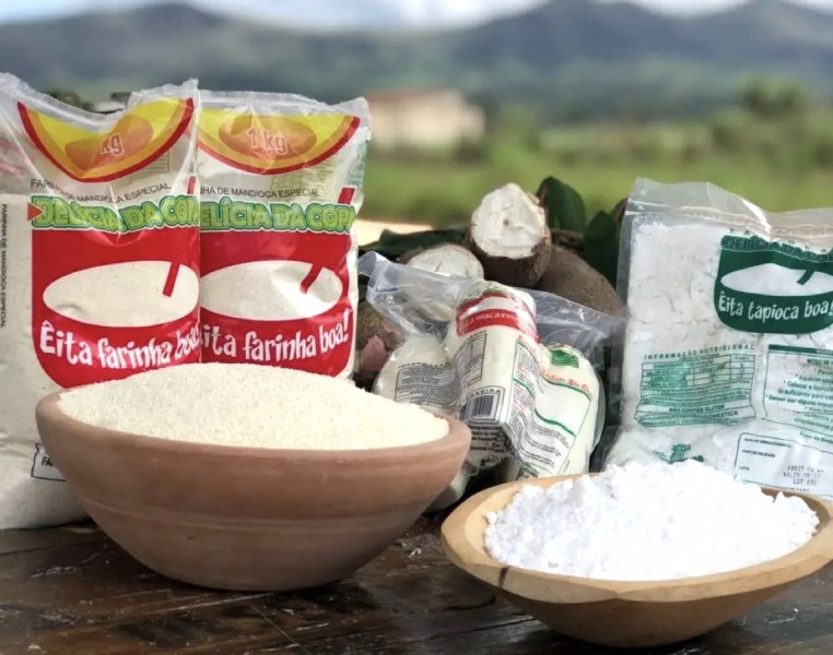 Cooperativa no município de Campo do Brito, vai exportar farinha para os Estados Unidos. dlvr.it/SsDwCd