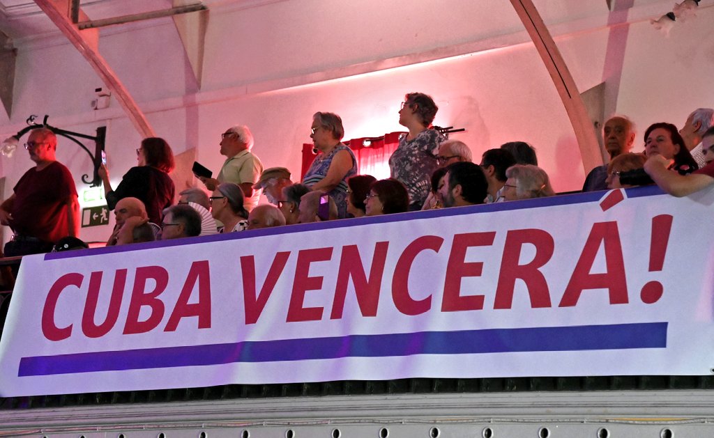 DiazCanelB's tweet photo. Sincera gratitud a los portugueses que firmaron el llamado a excluir a #Cuba de la espuria lista de Estados patrocinadores del terrorismo. 

Nuestro aprecio por las incontables horas de sacrificio personal en solidaridad con nuestro país y en incansable lucha contra el bloqueo. https://t.co/A4rlhQWMFK