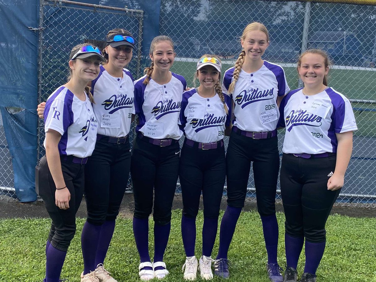 The Elite College Exposure Camp in Saugerties was a success!! Thank you to all the college coaches in attendance for the instruction and opportunity.
<a href="/NCSACoachDaily/">Jess Daily</a> 
<a href="/BoostSoftball/">Recruiting Boost Softball</a> 
<a href="/UncommittedUsa/">UncommittedPlayersUSA</a> 
<a href="/kileyaallen/">Kiley Allen</a> 
<a href="/abbytaylor2025/">Abagael Taylor</a>