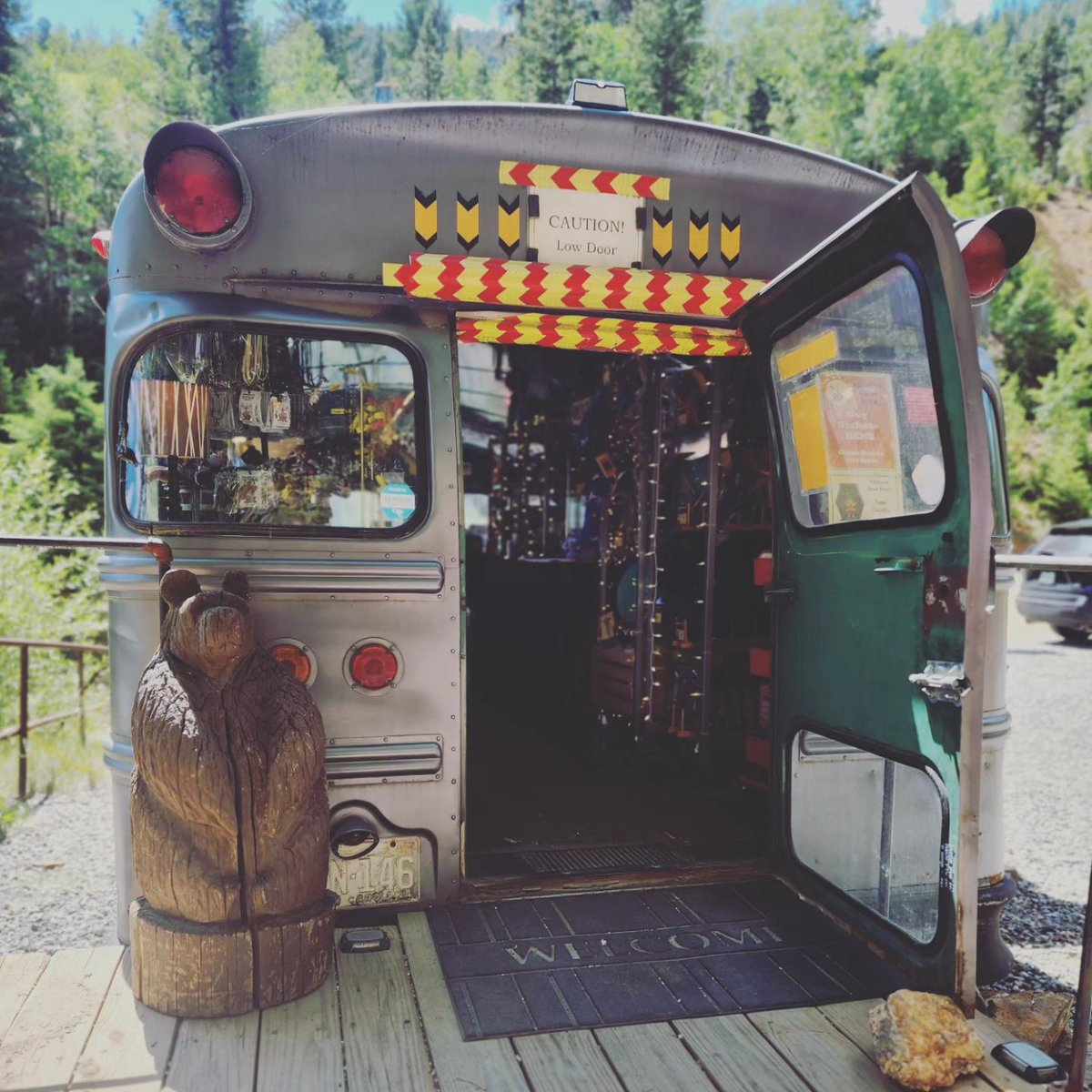 ThePhoenixMine's tweet photo. Step inside a treasure-trove on wheels! 🚌✨️ Unleash your inner explorer at our one-of-a-kind gift shop nestled inside a renovated school bus just outside the Phoenix Gold Mine. Find unique mementos, dazzling gold ore, and whimsical treasures.

#phoenixgoldmine #rockymountains https://t.co/4gZ3XCcZ1X