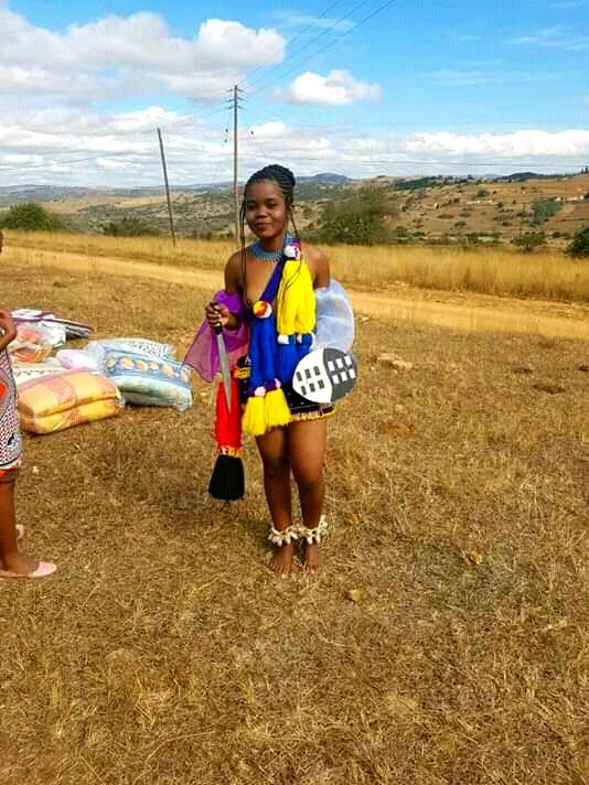 Kute lofuna ngyomutfwalela licansi emtsimbeni wakhe🤲😫🤤🤤