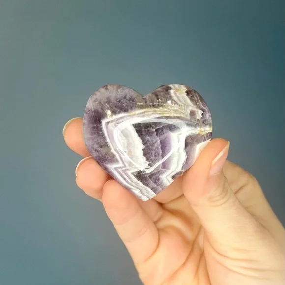 From our collection...beautiful dream amethyst crystal heart...❤️ come and visit sunnyraydesigns on Poshmark! #Poshmark #mercari #crystals #amethyst #Entrepreneur #Healing #ShopMyCloset #Magic #SmallBusiness #smallbusinessowner #witch