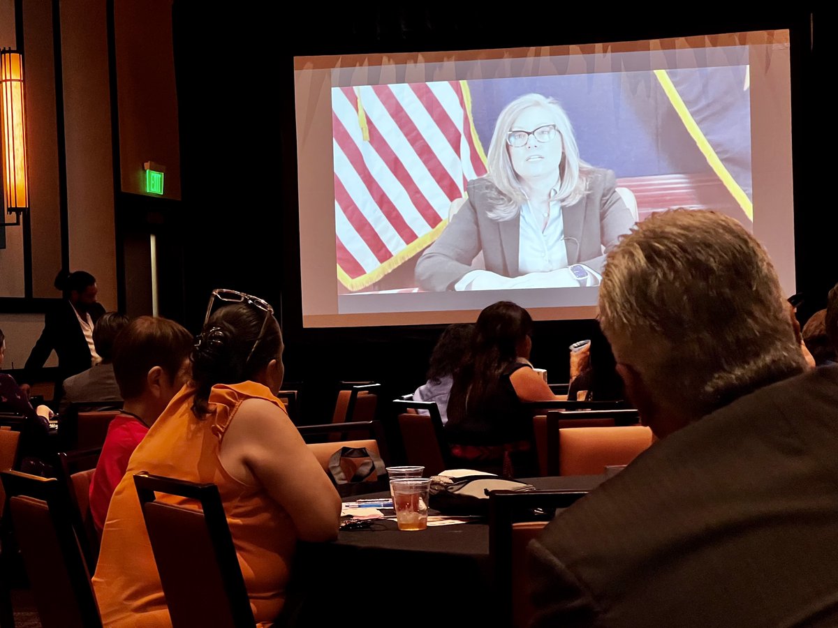 DiinSilversmith's tweet image. In honor of Indigenous people across Arizona gaining the right to vote 75 years ago. Gov. Katie Hobbs (@GovernorHobbs) signed a proclamation that recognizes July 15, 2023, as Native Right to Vote in Arizona Day, a first for the state. #NativeVote azmirror.com/2023/07/15/ind…