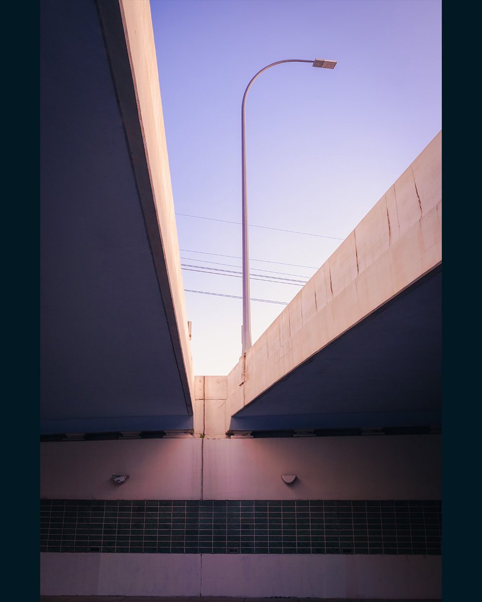 MovingStillPix's tweet photo. Overpass. https://t.co/QYuwsdmNam https://t.co/pHnyQqqDST