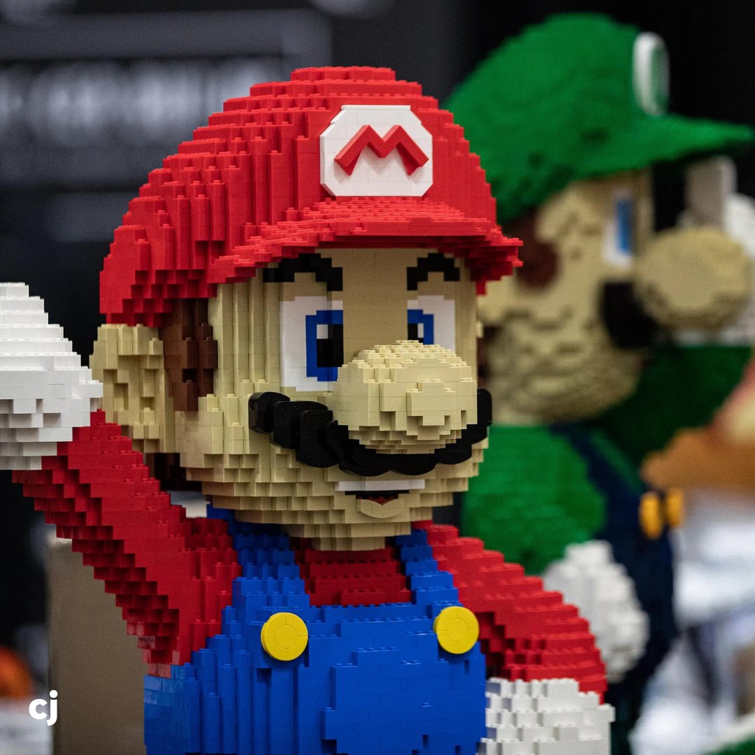 courierjournal's tweet photo. These aren't your toddler's #LEGO builds.

The @KYConvention hosted the 2023 LEGO @brickconvention on Saturday, and almost any design you could think of was on display.

More photos: https://t.co/h92TbxMQ68

📸: @JFauGFX

#Spiderman #BabyYoda #DarthMaul #MarioBros #TaylorSwift https://t.co/XV86WmTq5W