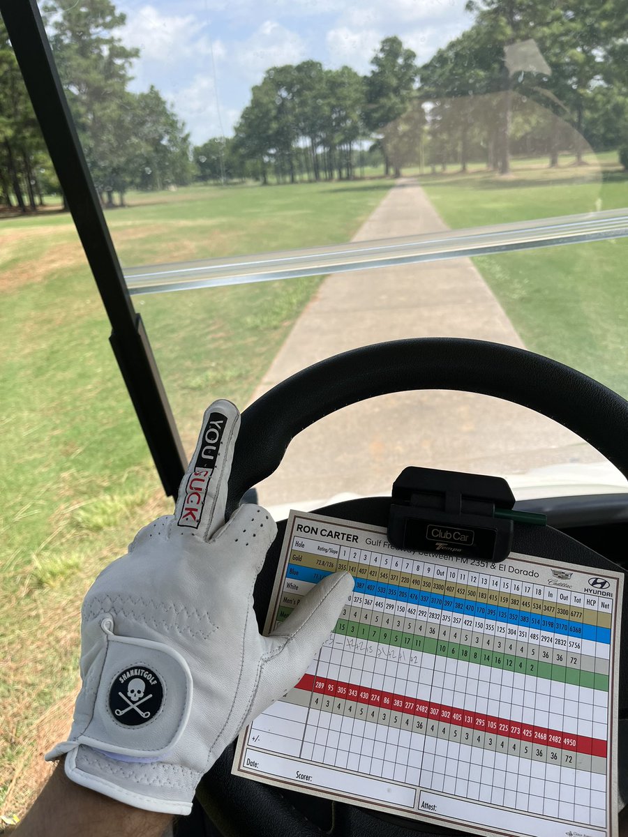 Real_yNot__'s tweet image. Great day on the course despite what the scorecard says with the new @Shankitgolf glove. If anyone’s looking for new golf accessories hit them up and use “yNotShankIt” for 15% off!