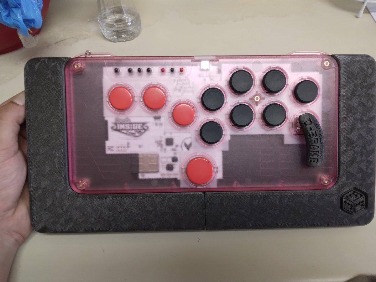 BagginsLoso's tweet photo. Pink Panther is Fisinshed !!! @junkfoodarcades upgrades to the switches and body...added a footsie and dbrake... peep the charm ๐๐คฃ iykyk #FGC #StreetFighter6 #MK1 #SnackboxMicro #Cheatbox #tekken8
Ps. PINK OR BLACK DBRAKE ? https://t.co/uQHs0pfAMs