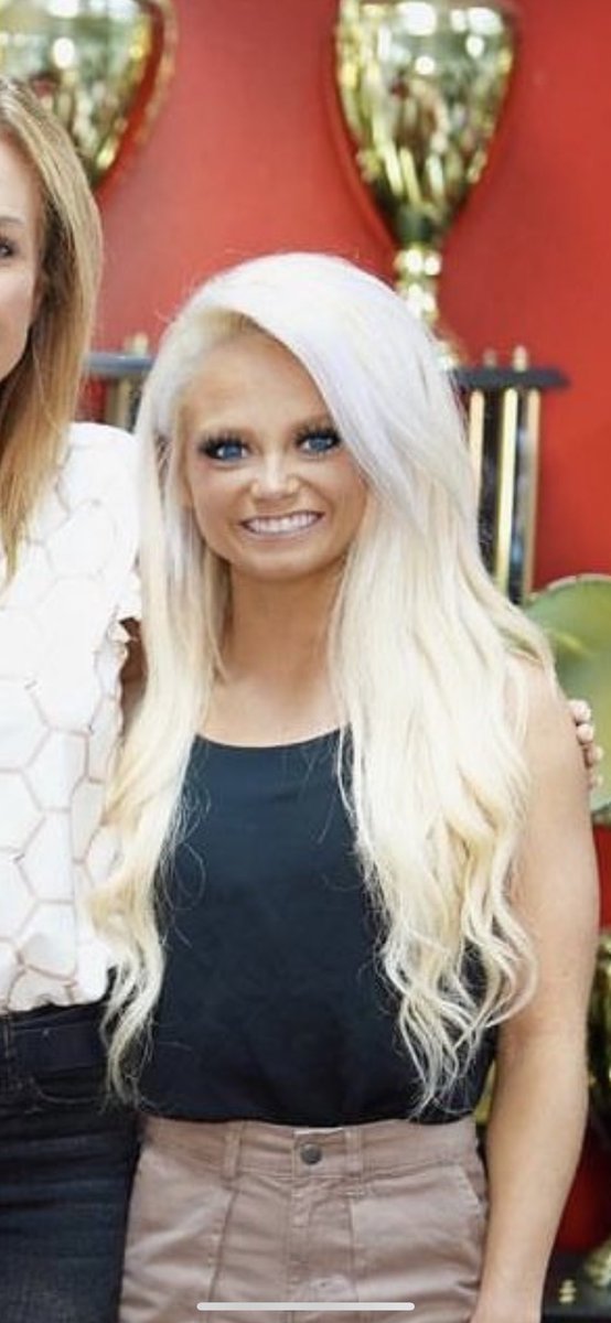 𝙫𝙞𝙖 tweet media