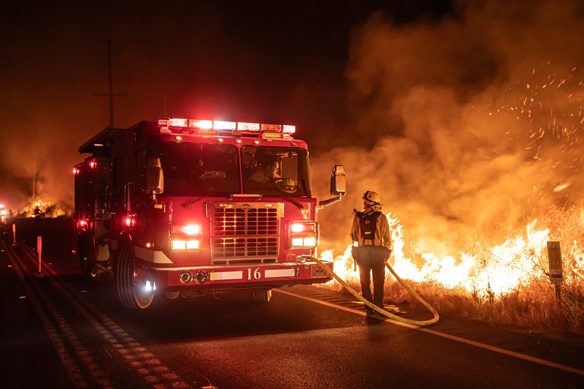 Firewatch Photography on Twitter "From last night at the Rabbit Fire