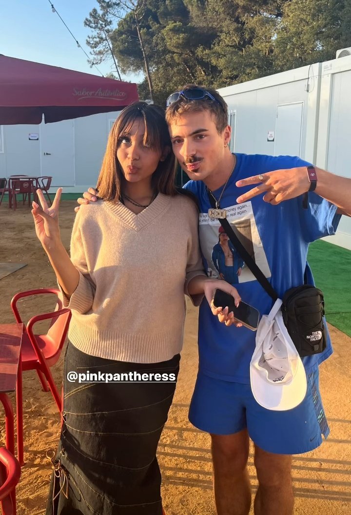 o chico da tina e a pinkpantheress 😭