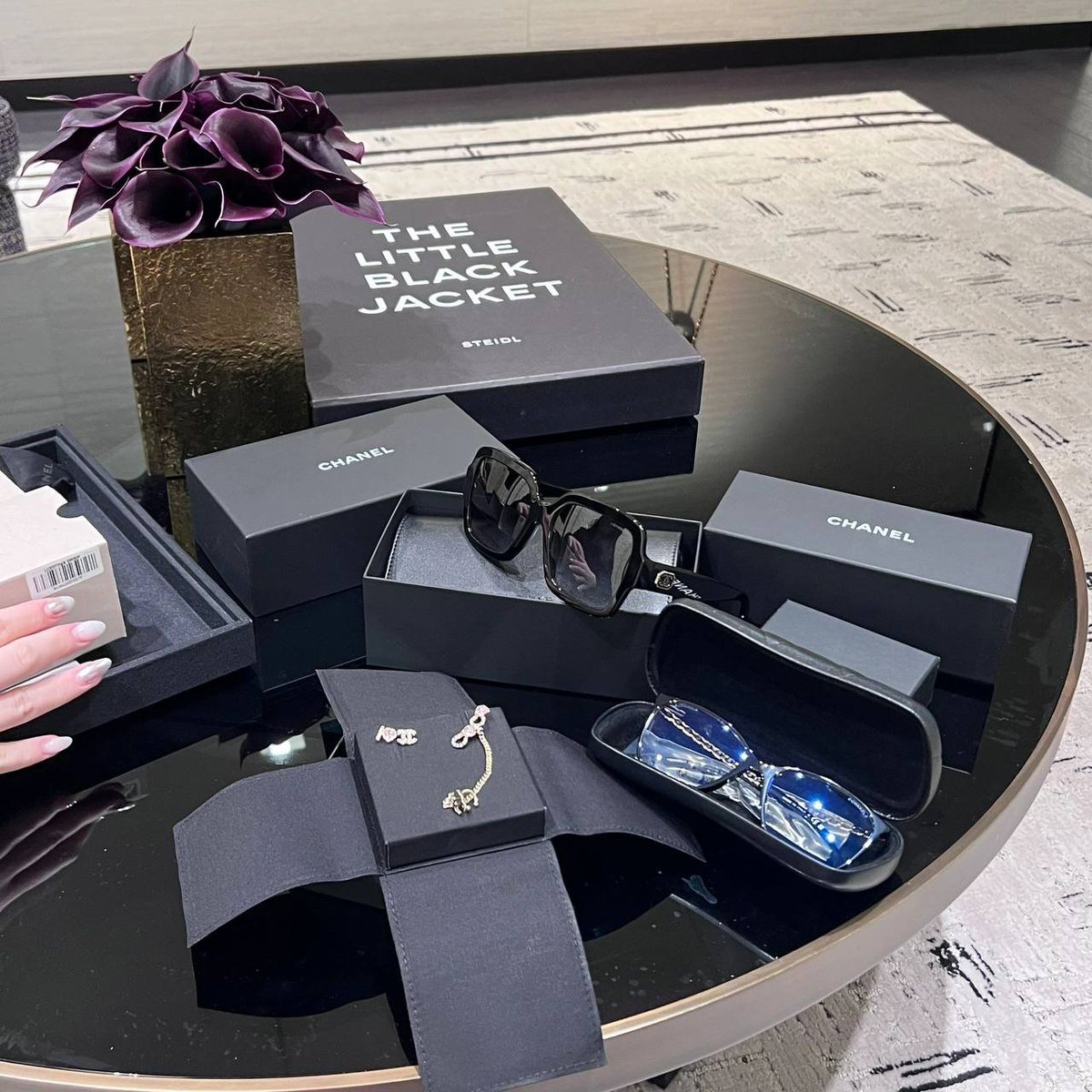 IceXcoin tweet media