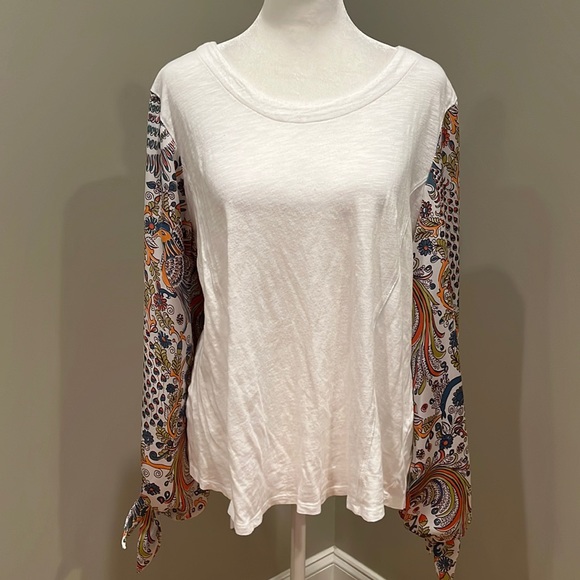 So good I had to share! Check out all the items I'm loving on <a href="/Poshmarkapp/">Poshmark</a> #poshmark #fashion #style #shopmycloset #nba #anthropologie: posh.mk/aO36mUGatBb