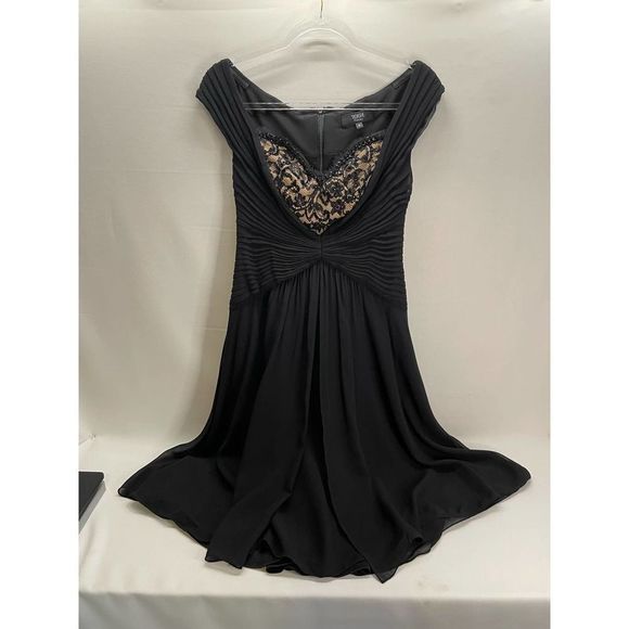 TerriCarbone1's tweet photo. So good I had to share! Check out all the items I'm loving on @Poshmarkapp #poshmark #fashion #style #shopmycloset #aritzia #carhartt #tadashishoji: https://t.co/Xv2KxmLw7h https://t.co/nguCC64PZe