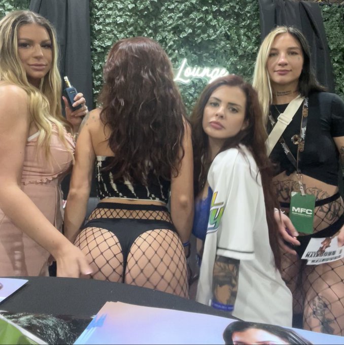 We luv @EXXXOTICA @goodmusebadmuse @bugortheletter @badmusefirst @Brooklyn_Chase https://t.co/JzleCW<a class="tags" target="_blank" title="On Twitter" href="/?out=eyJ0eXAiOiJKV1QiLCJhbGciOiJIUzUxMiJ9.eyJpYXQiOjE3MjA1MzE5NTUsImlzcyI6InR3cG9ybnN0YXJzLmNvbSIsIm5iZiI6MTcyMDUzMTk1NSwiZXhwIjoxNzUyMDY3OTU1LCJyZWRpcmVjdF91cmwiOiJodHRwczovL3R3aXR0ZXIuY29tL0VYWFhPVElDQSJ9.1h0P9QqzuTS7GpmdtVq4LW3lXso2NYx5S26INDvHqvLdXi3StibP1n6mhIX9vOZCHMU6mgcw8x3Gn6MNKN9XUg">@EXXXOTICA</a><a class="tags" target="_blank" title="On Twitter" href="/?out=eyJ0eXAiOiJKV1QiLCJhbGciOiJIUzUxMiJ9.eyJpYXQiOjE3MjA1MzE5NTUsImlzcyI6InR3cG9ybnN0YXJzLmNvbSIsIm5iZiI6MTcyMDUzMTk1NSwiZXhwIjoxNzUyMDY3OTU1LCJyZWRpcmVjdF91cmwiOiJodHRwczovL3R3aXR0ZXIuY29tL2dvb2RtdXNlYmFkbXVzZSJ9.kax7L9VSz5cETh3IW6GHfhapcyasjxrBqFhCg-XYwcse6k9nX4ab3ZbEouXF316t0IDz5K4T1vI1YRrIH0PI4g">@goodmusebadmuse</a><a class="tags" target="_blank" title="On Twitter" href="/?out=eyJ0eXAiOiJKV1QiLCJhbGciOiJIUzUxMiJ9.eyJpYXQiOjE3MjA1MzE5NTUsImlzcyI6InR3cG9ybnN0YXJzLmNvbSIsIm5iZiI6MTcyMDUzMTk1NSwiZXhwIjoxNzUyMDY3OTU1LCJyZWRpcmVjdF91cmwiOiJodHRwczovL3R3aXR0ZXIuY29tL2J1Z29ydGhlbGV0dGVyIn0.gYQlrjcHDr8TTiagz1GSi1bbckrsq9zey-rqloBgh-pyw_t1iZzWzxtoBlrN4meiencNOUMRBHMHeIGC7YDb3Q">@bugortheletter</a>