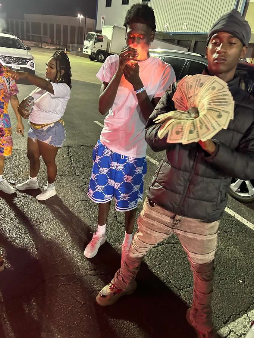 💰CEO (@filthymoney613) on Twitter photo 